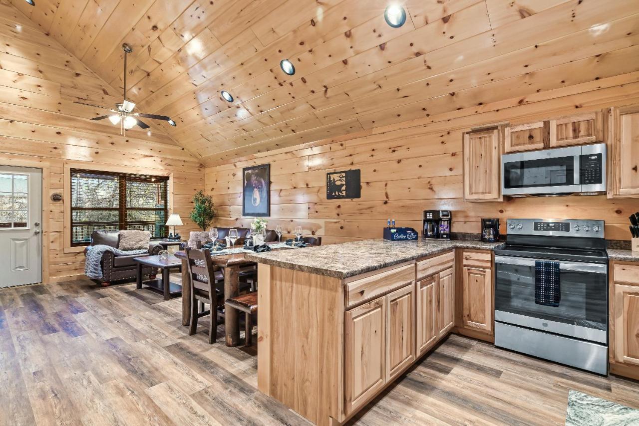 Mountains R Calling, Cozy Hideaway, King Beds, Hot-Tub, Arcade, Ev Ready Pigeon Forge Exteriér fotografie
