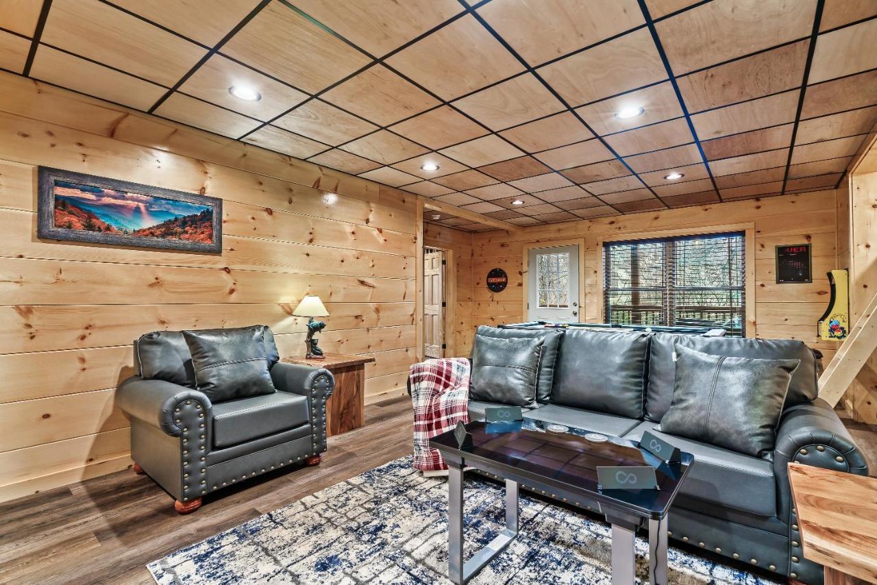 Mountains R Calling, Cozy Hideaway, King Beds, Hot-Tub, Arcade, Ev Ready Pigeon Forge Exteriér fotografie